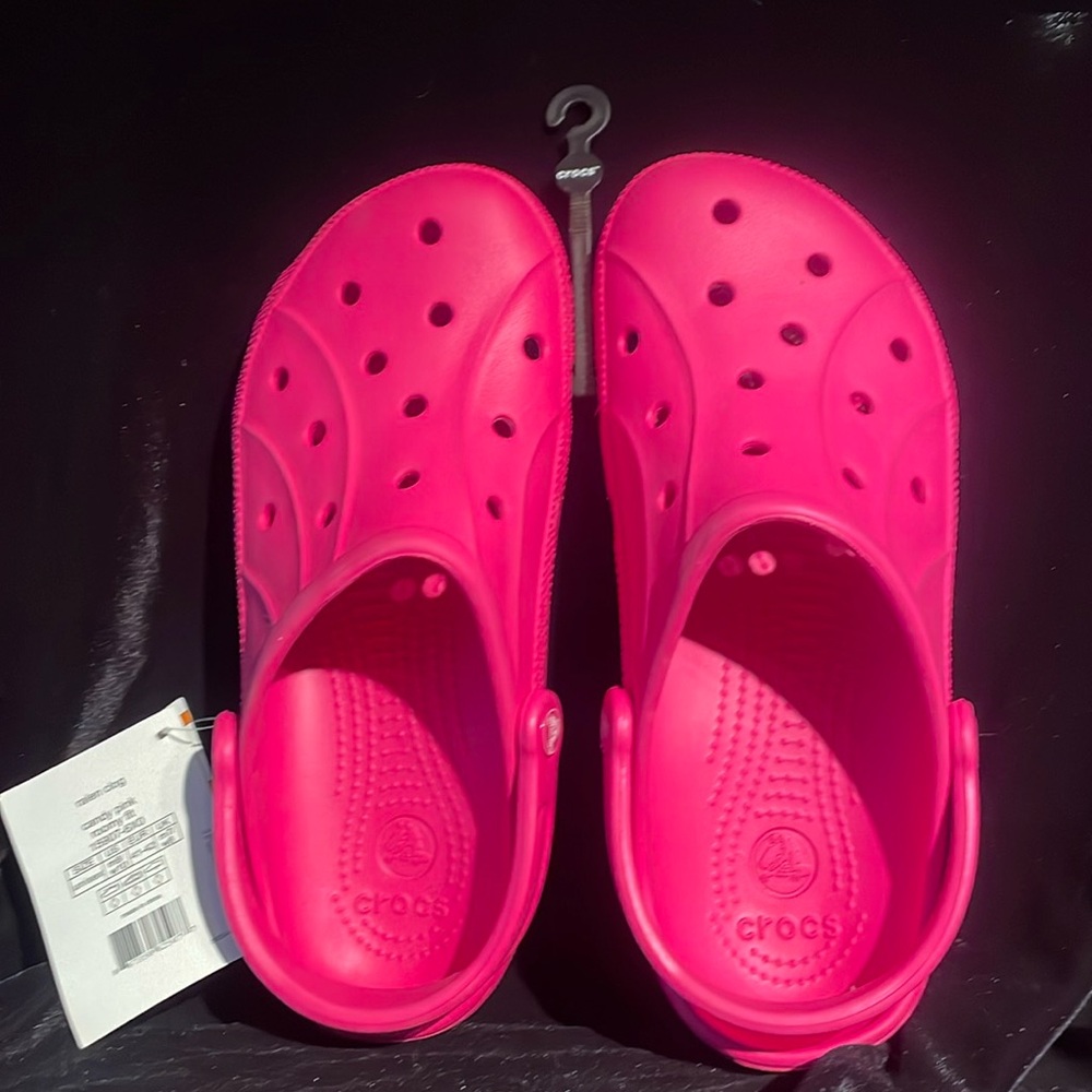 New Crocs Ralen Clog
Candy Pink